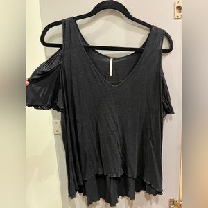 Free people black cold shoulder tunic tee